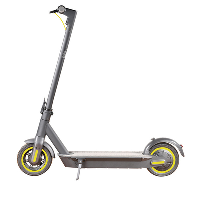 สกู๊ตเตอร์ไฟฟ้าขับเคลื่อนด้วยแบตเตอรี่ 2 ล้อ 70 กม. ยางพับได้ 10 นิ้ว E Scooter