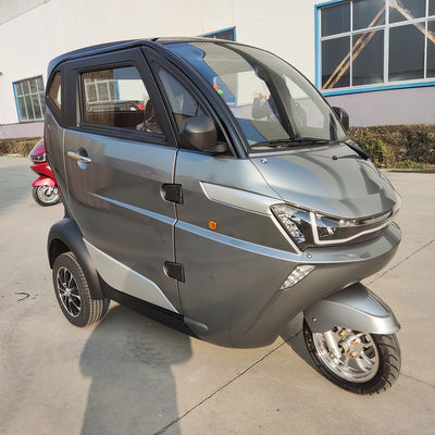 เครื่องชาร์จอัจฉริยะรถสามล้อไฟฟ้าปิดร่างกายผู้โดยสารสำหรับผู้ใหญ่