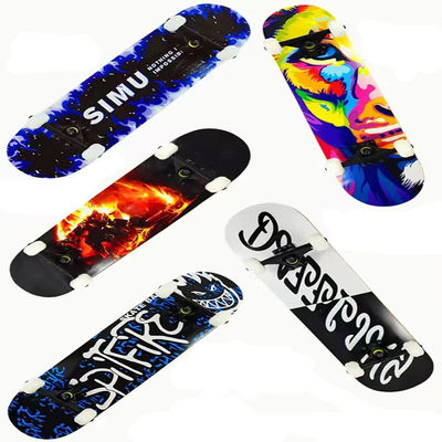 การพิมพ์การถ่ายเทความร้อนสเก็ตบอร์ดสีดำเสียงรบกวนต่ำ Street Skateboard